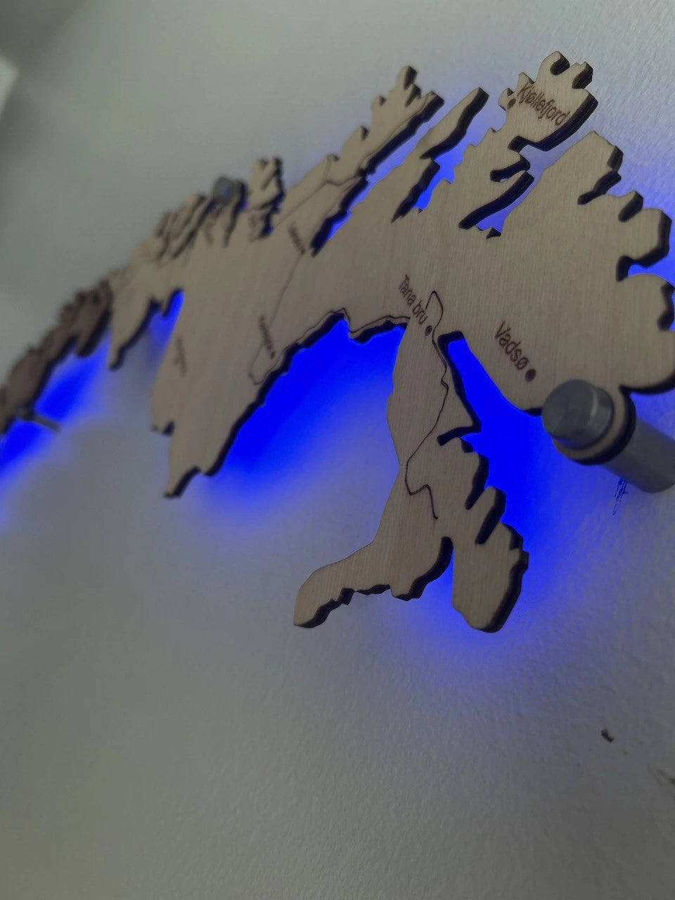 Eksklusiv Norge i tre – 3D veggkart (med LED-baklys)